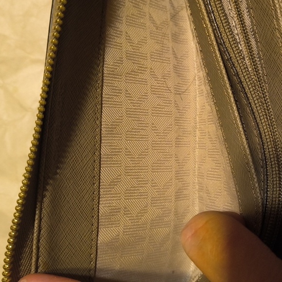 Michael Kors Saffiano Leather Wallet - Picture 13 of 14